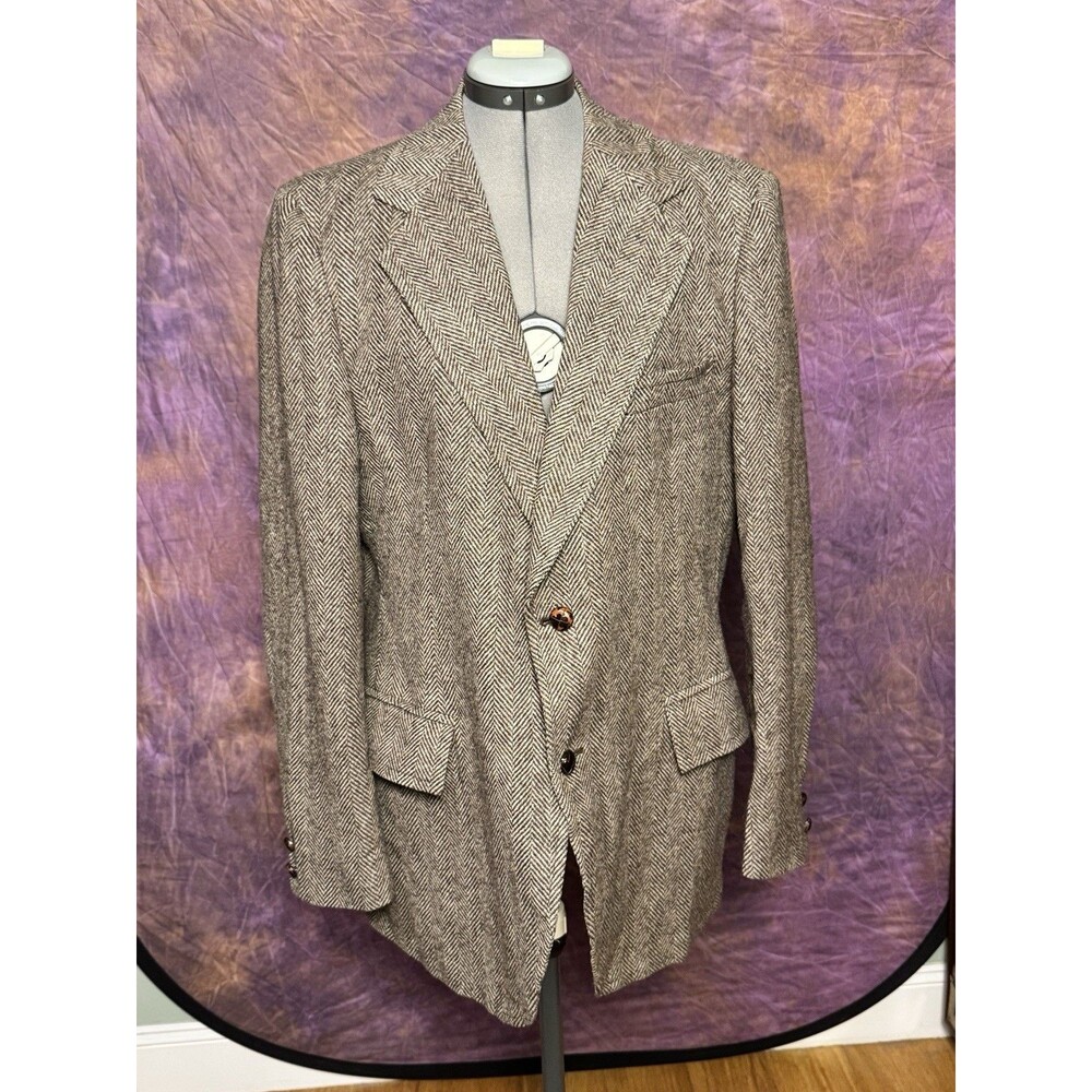 Richman Brothers Vintage Brown Herringbone Tweed Sport Coat - Wool 1970s